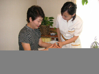 山野愛子どろんこ美容ハッピーサロン | 大宮のエステサロン