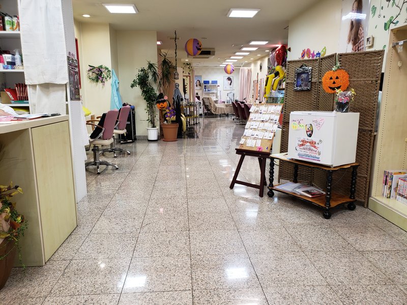 ヘアーサロン　スノーヴァ　花畑店 | 綾瀬のヘアサロン