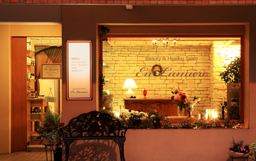 En lumiere | 赤坂のエステサロン