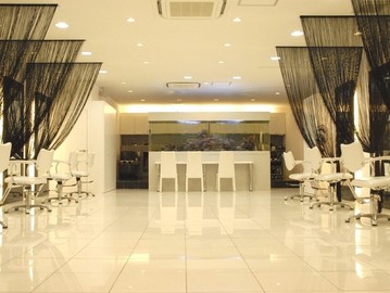 ma'am Zee 経堂店 | 経堂のヘアサロン ma'am Zee 経堂店 | 経堂のヘアサロン