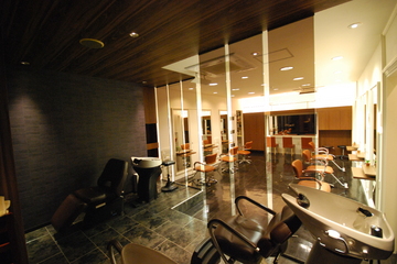 ベーセ・ベーゼ　朝霞店 | 朝霞のヘアサロン