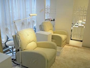 銀座サンクチュアリ 並木通り店 | 銀座のアイラッシュ 銀座サンクチュアリ 並木通り店 | 銀座のアイラッシュ