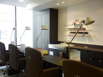 Nail Bar なんば髙島屋店 ネイルバーナンバタカシマヤテン 大阪府 なんば のネイルサロン ビューティーパーク