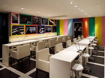 Aby Nail & Eyelash 梅田本店 | 梅田のネイルサロン