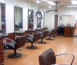 Loops plaza　日吉店 | 菊名のヘアサロン