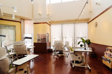 ネイルサロン アトリエワイズ | 府中のネイルサロン