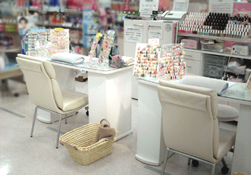 Nailland 上尾店 ネイルランドアゲオテン 埼玉県 上尾 のネイルサロン ビューティーパーク