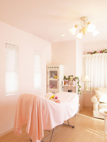 Floral Essence | 飯能のエステサロン