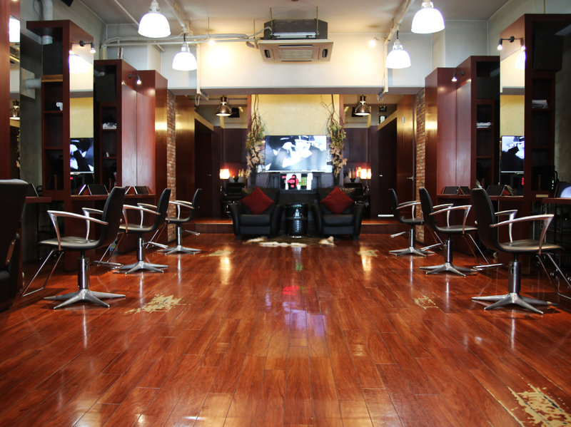 ヴィトゥレイ Betray | 大通のヘアサロン