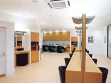 friend's PASEO店 | 北区/東区周辺のヘアサロン