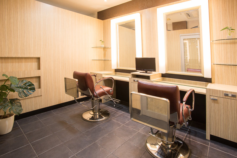 Hair&Make up miq  赤羽店 | 赤羽のヘアサロン