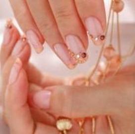 ジェルネイル専門ネイルサロン　APRIL | 二子玉川のネイルサロン