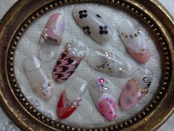 private salon mimi nail | 代官山のネイルサロン