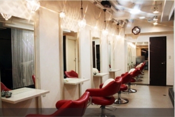 R∴EVOL | 渋谷のヘアサロン