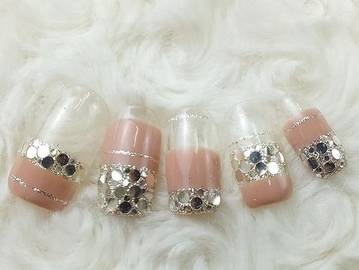 du Mythique　【ドゥ・ミティーク】　中目黒店 | 中目黒のネイルサロン