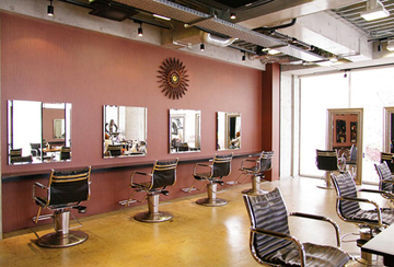 U-REALM | 表参道のヘアサロン