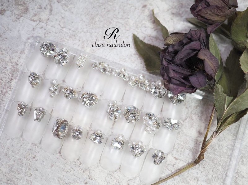 NAIL SALON  『R』 | 恵比寿のネイルサロン