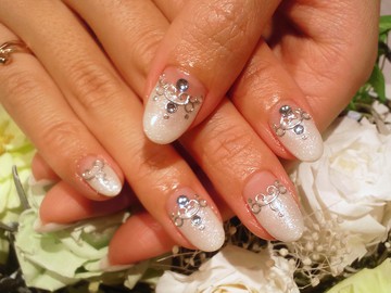 Nail salon ～iS～ | 恵比寿のネイルサロン