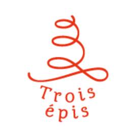 Trois epis | 表参道のヘアサロン