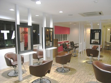 LATO HAIR　町田店 DEUX | 町田のヘアサロン