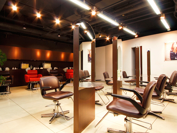 Claude MONET　相模大野店 | 相模原のヘアサロン