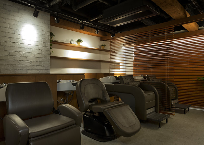 GROSS | 溝の口のヘアサロン