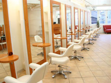 B-by-C Just Beauty | 横須賀のヘアサロン