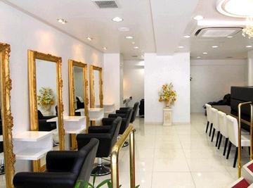 RIKI LOVE&BODY | 横須賀のヘアサロン