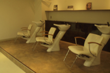 ViVid～eit∫　大宮店 | 大宮のヘアサロン