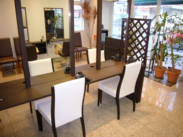 Leaves 原山店 | 浦和のヘアサロン Leaves 原山店 | 浦和のヘアサロン