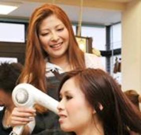 CARREFOUR LOHAS | 草加のヘアサロン