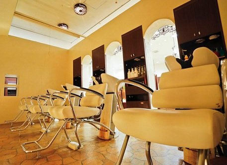 HAIR WORKS bona. UNQUS上里店 ～ ヘア ～ | 深谷のヘアサロン