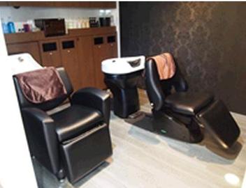 マナ ヘアリゾート Mana hair Resort | 幕張のヘアサロン