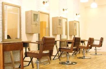 Hair space Roots | 市川のヘアサロン