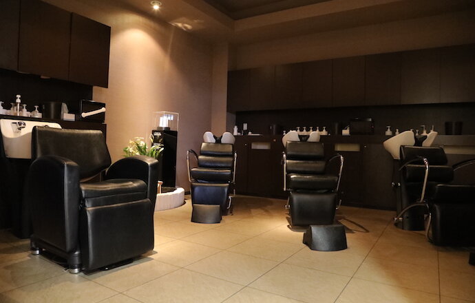 VISAGE oak | 松戸のヘアサロン