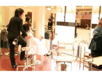 TAKUMI　ROOTS | 古河のヘアサロン