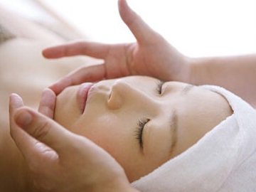 花七美月 | 前橋のエステサロン