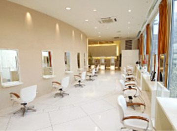 グランチェーン グラン・ラヴィ | 大通のヘアサロン グランチェーン グラン・ラヴィ | 大通のヘアサロン