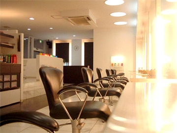 STRA 福住 | 白石区/南区/豊平区周辺のヘアサロン