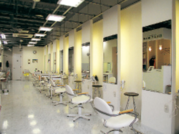 サロン・ド・ヴィヴィ 帯広白樺店 | 帯広のヘアサロン サロン・ド・ヴィヴィ 帯広白樺店 | 帯広のヘアサロン