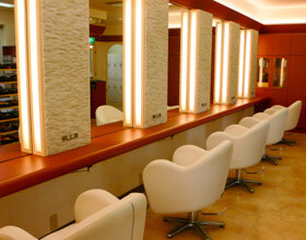 BANBI バンビ | 矢巾のヘアサロン