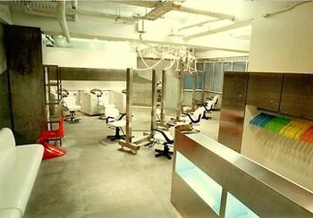 カットスペースエッチツウオウ中央店（Ｈ２Ｏ） | 仙台のヘアサロン