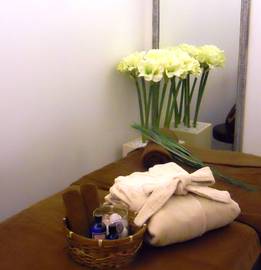 Salon C | 丸の内のエステサロン