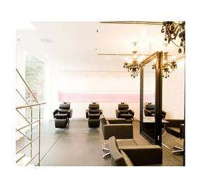 Abbey | 表参道のヘアサロン