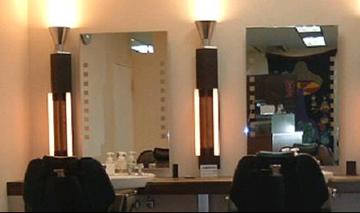 Cut Off + 秋川店 | 青梅のヘアサロン