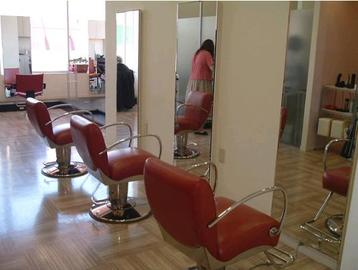 Half Backs ぐりーんうぉーく多摩店 | 八王子のヘアサロン Half Backs ぐりーんうぉーく多摩店 | 八王子のヘアサロン