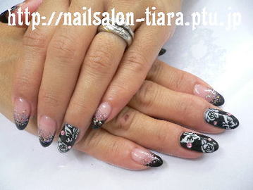 nail salon Tiara | 青梅のネイルサロン