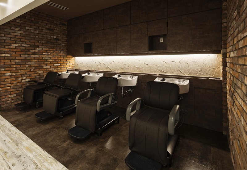 C-LOOPUNITED ATELIER | 川崎のヘアサロン