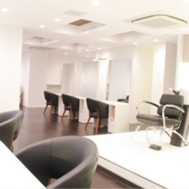 ITAL | 戸塚のヘアサロン