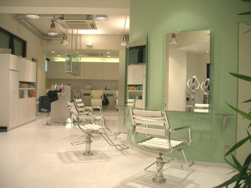 ALICE 鶴見店 | 鶴見のヘアサロン